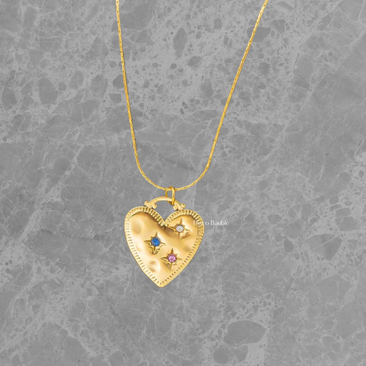 Dainty heart pendant necklace