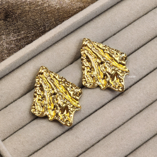 Gold Crinkle Earrings