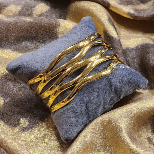Wavy Cuff Bangle